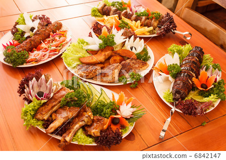 grilled dishes 6842147
