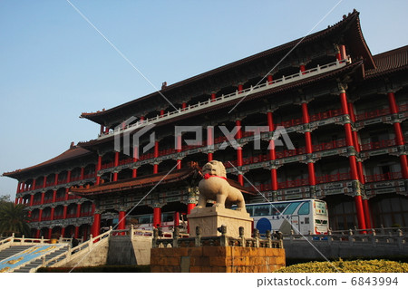 高雄山嶽大酒店 6843994