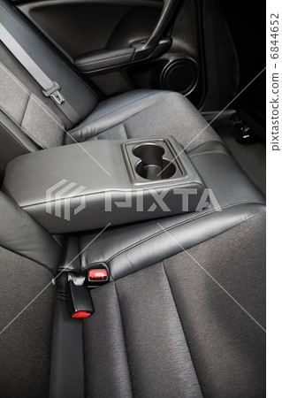 modern car 6844652