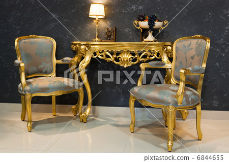 table table 6844655