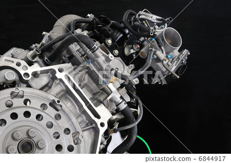 汽車發動機 汽車發動機 6844917