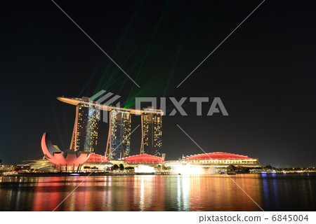 新加坡夜視圖 6845004