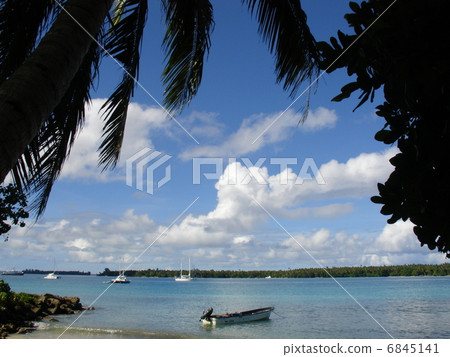 Paradise Resort 6845141