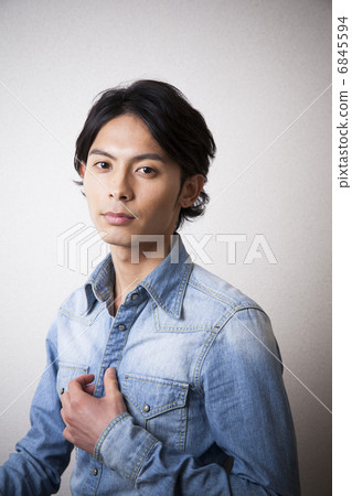 Male Portraits 6845594