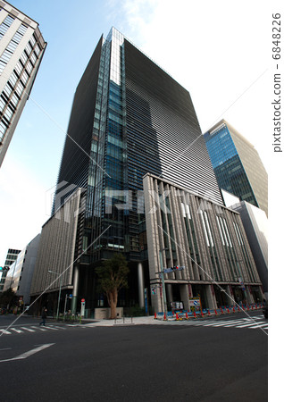 YUITO（Nihonbashi Muromachi Nomura Building） 6848226