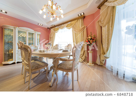 white table and chairs white table and chairs 6848718