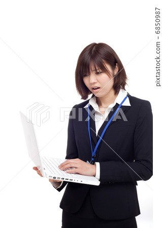 Troubles on the net 6850987