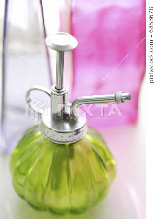 綠霧噴霧 6853678