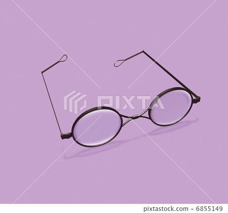Antique glasses Antique glasses 6855149