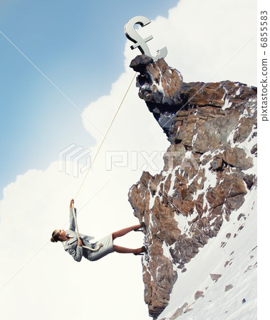 businesswoman climbing mountain 6855583