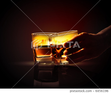 Two glasses of whiskey 6856196