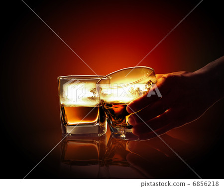 Two glasses of whiskey 6856218