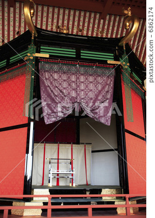 在平和宮的大皇宮內 6862174