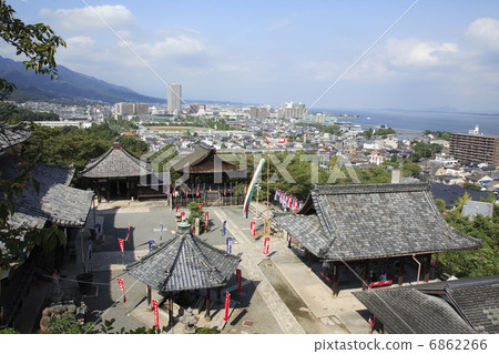 Midori Kannondo和琵琶湖 Midori Kannondo和琵琶湖 6862266