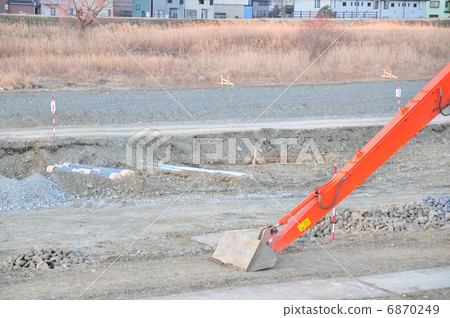 Seawall construction 6870249