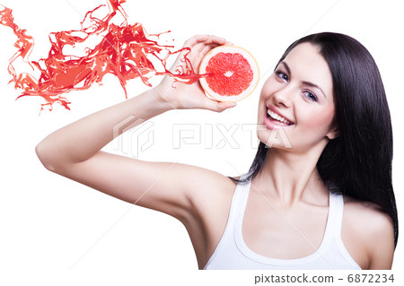 girl with grapefruit and splash 6872234