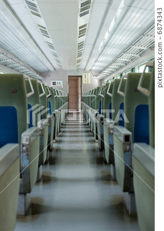 新幹線內 6874343