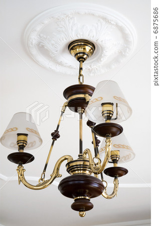 bronze chandelier 6875686