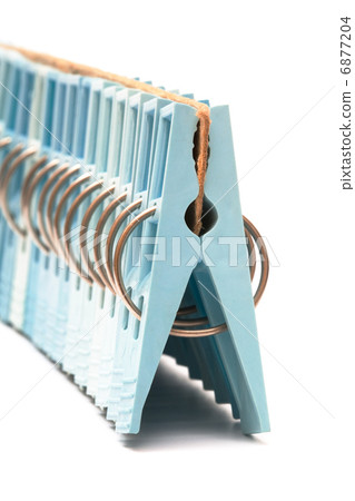 set of blue clothespin 6877204