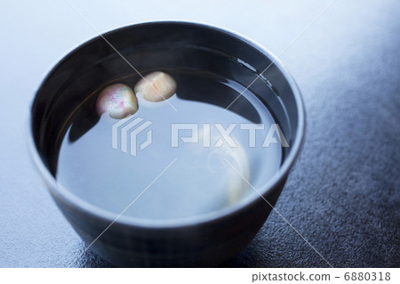 Liver sickness 6880318