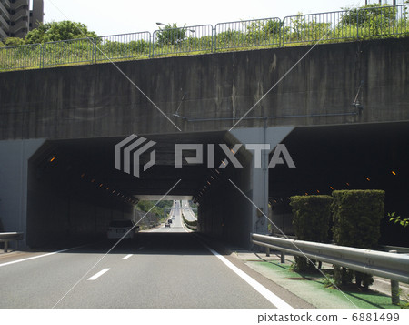 公路三維交叉口 6881499