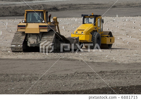 Construction machine 6881715