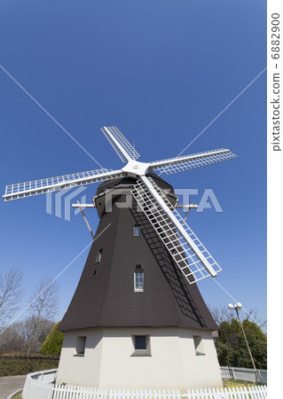 Windmill of Tsurumi-based ground 6882900