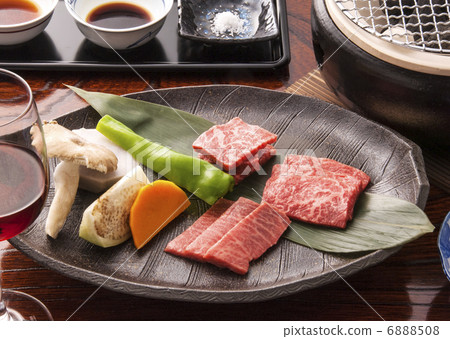 和牛烤肉 高品質烤肉 大理石肉 圖像素材 和牛烤肉 高品質烤肉 大理石肉 圖像素材 6888508