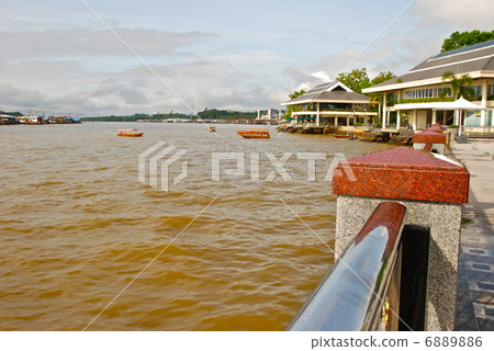 The Brunei River (Bandar Seri Begawan (BSB) / Brunei) The Brunei River (Bandar Seri Begawan (BSB) / Brunei) 6889886