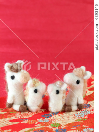 Horses made with wool felt Horses made with wool felt 6893146
