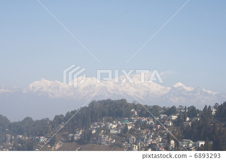 大吉嶺和喜馬拉雅山的街道 6893293