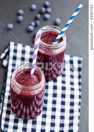 Blueberry smoothies Blueberry smoothies 6895561