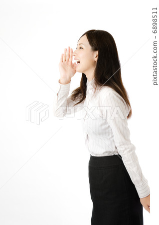 Female employees to support Female employees to support 6898511