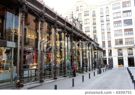 Spain Madrid San Miguel Market 6898791