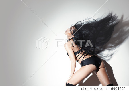 Dancer 6901221