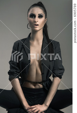 Fashion Portrait of a beautiful young sexy woman Fashion Portrait of a beautiful young sexy woman 6905789