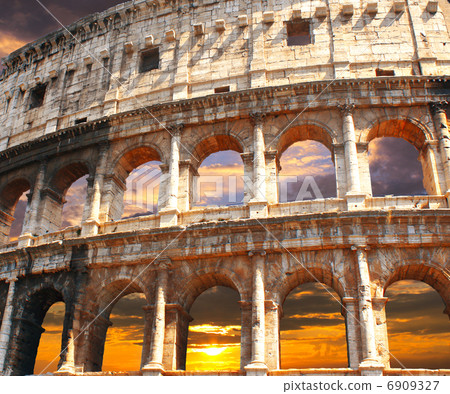 Coliseum, Rome Coliseum, Rome 6909327