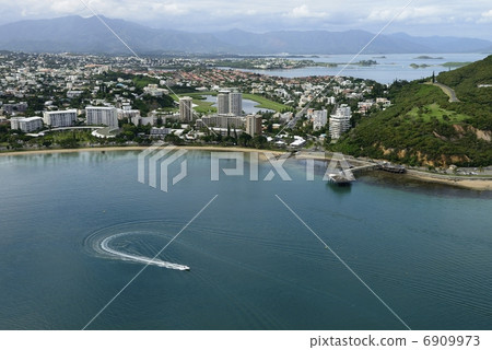 New Caledonia · Ansuba Beach New Caledonia · Ansuba Beach 6909973