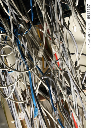 Insulated cords of network link 6912167