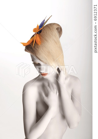 Fairy Tale. Artistic Dreamy Woman with Strelitzia Flower posing. White Makeup 6912371