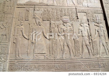 Pharaoh, Hell Ellis and Sebek's relief of Com-On-Temple 6914284