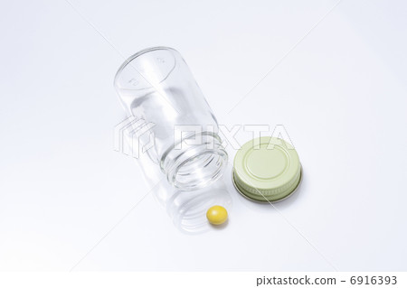 一瓶維生素藥只剩一片 6916393