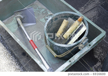 Tool for craftsperson 6916600