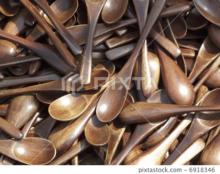 Japanese dish of wooden spoon 6918346