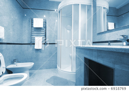 shower cubicle 6918769