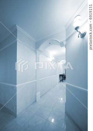 long and beautiful corridor 6919151