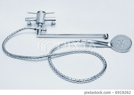 faucet and shower 6919262