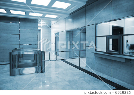 entrance to the turnstile 6919285