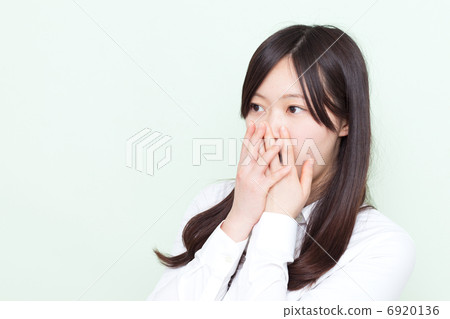 Surprised girl Surprised girl 6920136