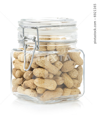 nuts peanuts on white background 6921165